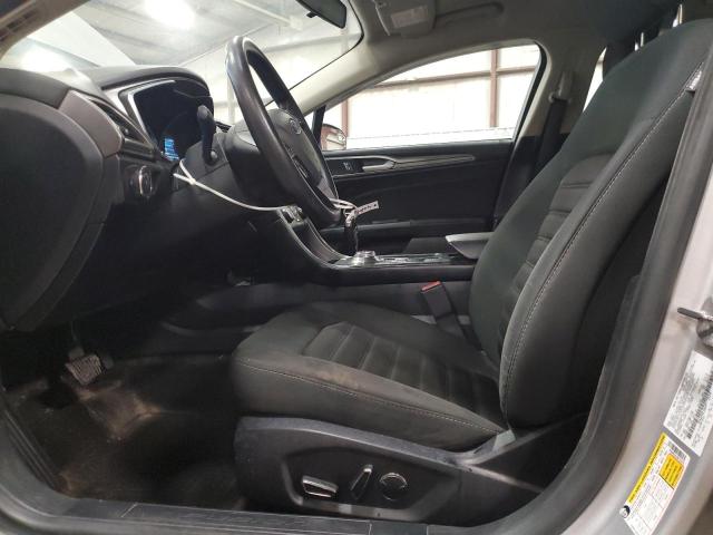  FORD FUSION 2018 Серебристый