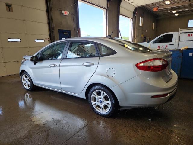 Седаны FORD FIESTA 2016 Серебристый