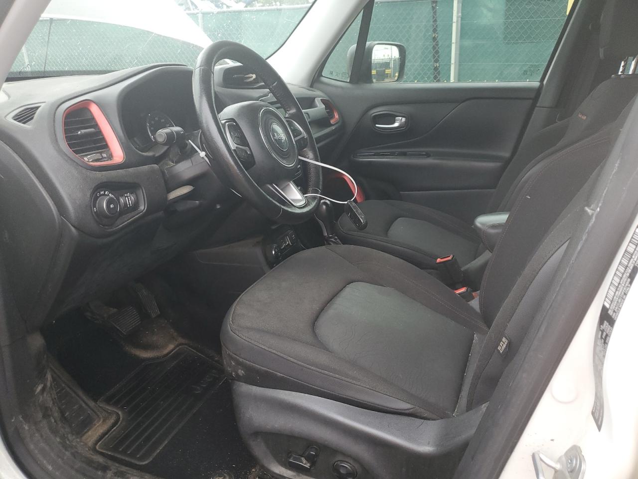 2015 Jeep Renegade Trailhawk VIN: ZACCJBCT0FPB74006 Lot: 65077285