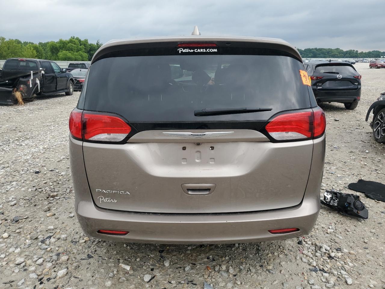 2017 Chrysler Pacifica Touring VIN: 2C4RC1DG6HR610644 Lot: 63531525