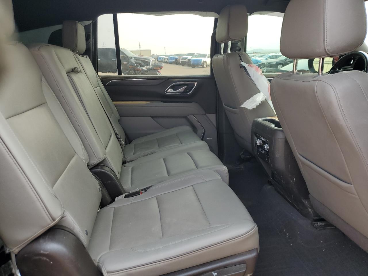 2022 GMC Yukon Xl K1500 Slt VIN: 1GKS2GKD0NR215543 Lot: 64479665