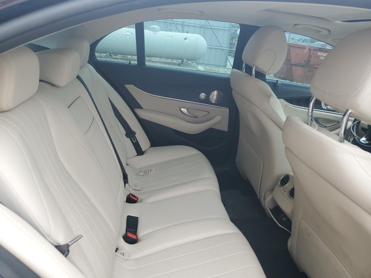 2017 Mercedes-Benz E 300 4Matic VIN: WDDZF4KB2HA138341 Lot: 64993815