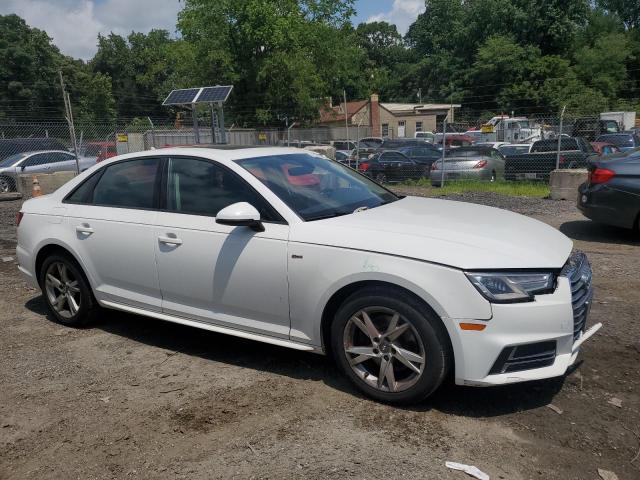  AUDI A4 2018 Белы