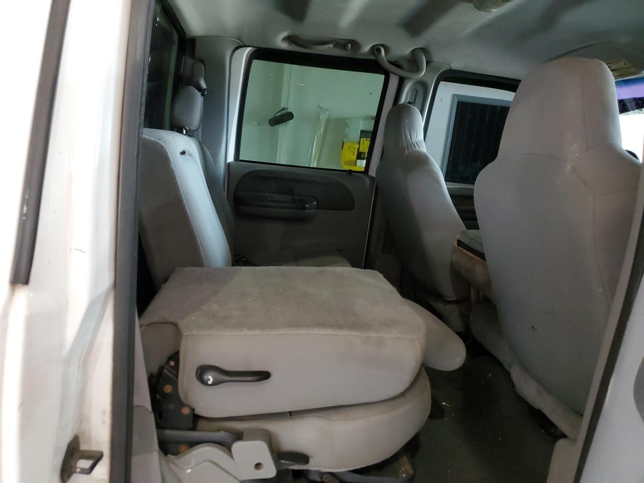 2004 Ford F250 Super Duty VIN: 1FTNW21P74ED22493 Lot: 84410175