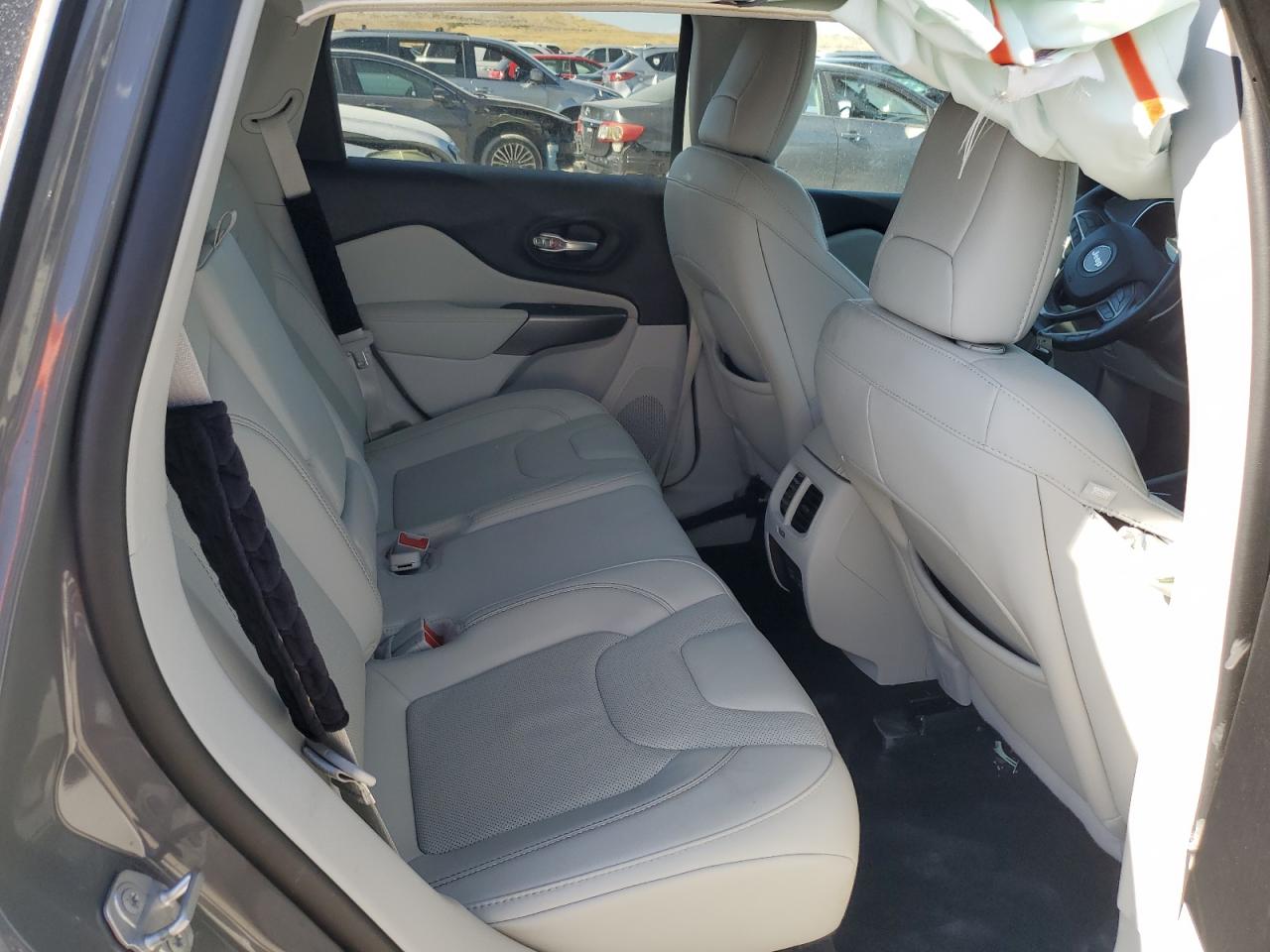 1c4pjmmx5md214572 1C4PJMMX5MD214572 2021 Jeep Cherokee Latitude Lux