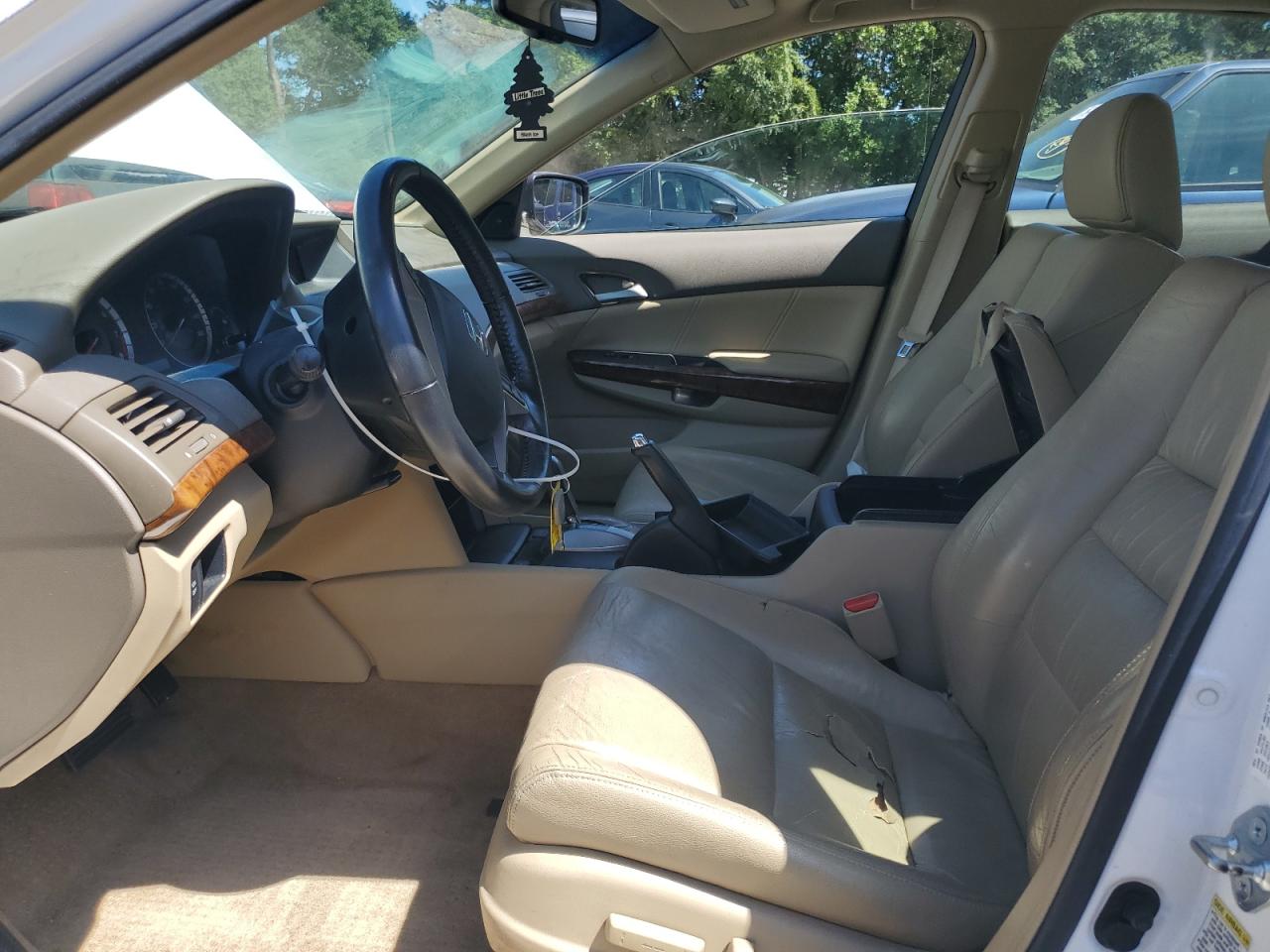 2009 Honda Accord Exl VIN: 1HGCP26869A135204 Lot: 64370125