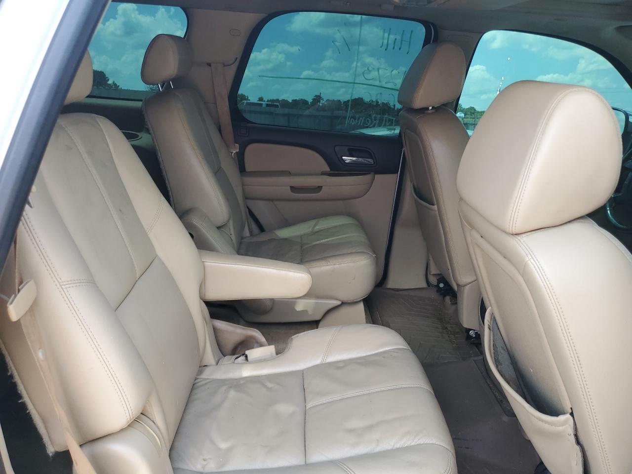 2008 Chevrolet Tahoe K1500 VIN: 1GNFK13048R252998 Lot: 64701735
