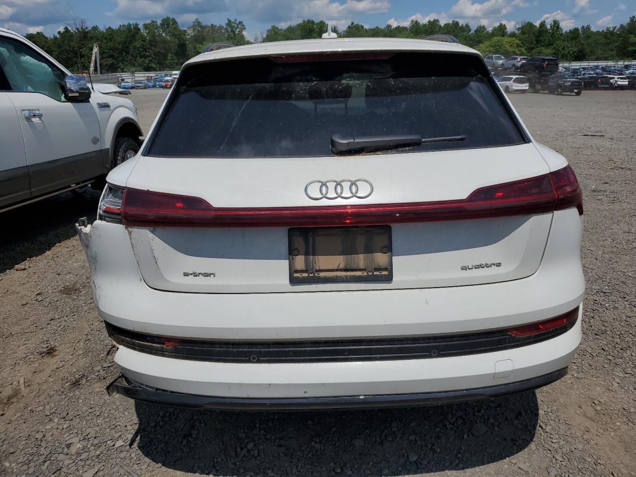 wa1laage6nb022639 WA1LAAGE6NB022639 2022 Audi E-Tron Premium Plus