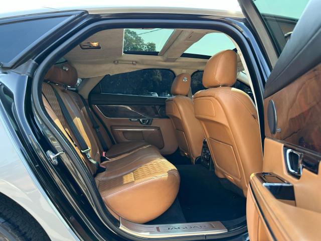 Sedans JAGUAR XJ 2016 Szary