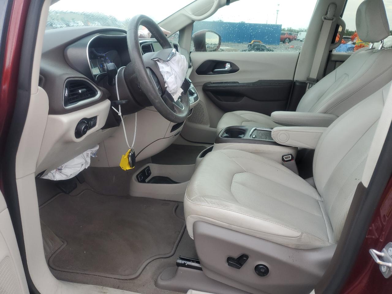 2021 Chrysler Pacifica Touring L VIN: 2C4RC1BG8MR555370 Lot: 65115215