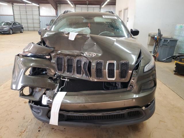  JEEP GRAND CHER 2016 Зеленый