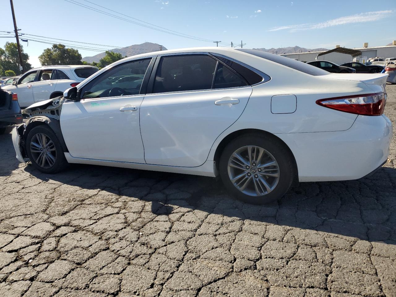 4t1bf1fk0gu221294 4T1BF1FK0GU221294 2016 Toyota Camry Le