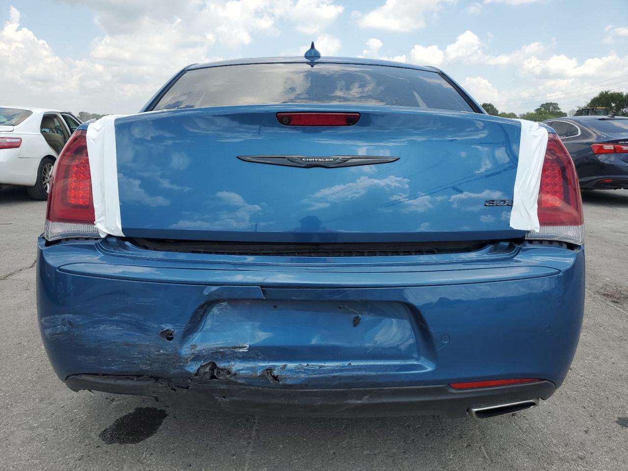 2022 Chrysler 300 Touring L VIN: 2C3CCADG8NH236811 Lot: 66119835