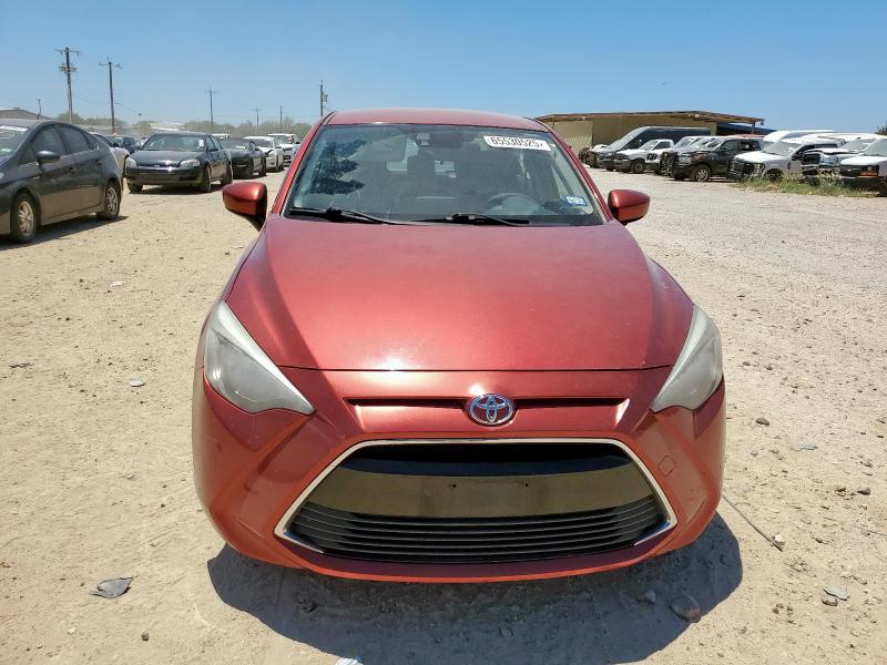  TOYOTA YARIS 2017 Burgundy