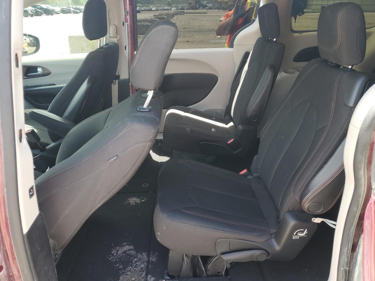 2017 Chrysler Pacifica Touring VIN: 2C4RC1DG3HR512798 Lot: 63762615