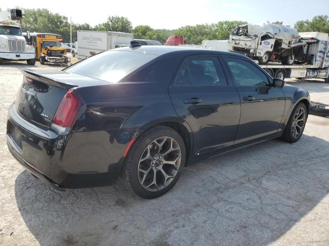 CHRYSLER 300 2018 Czarny