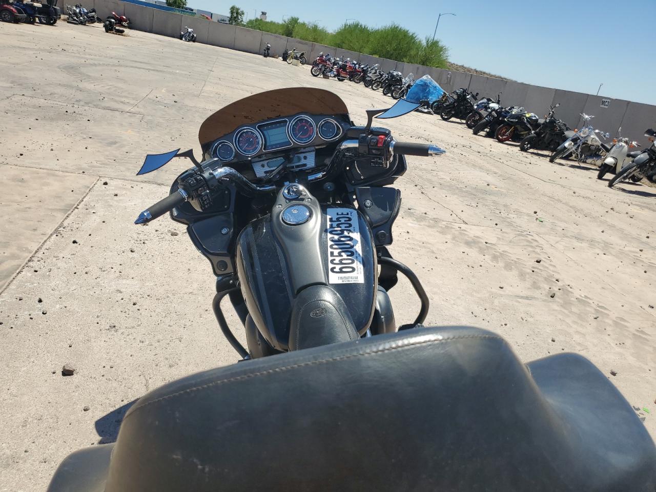 jkbvnrk1xfa006690 JKBVNRK1XFA006690 2015 Kawasaki Vn1700 K