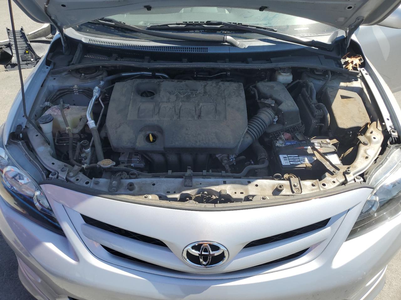 2t1bu4ee7dc985952 2T1BU4EE7DC985952 2013 Toyota Corolla Base