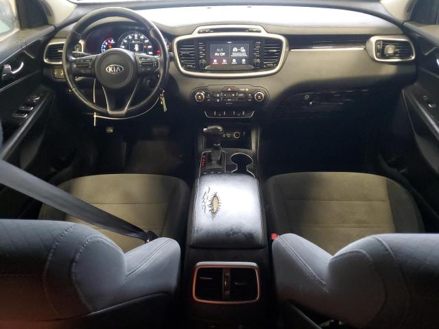  KIA SORENTO 2018 Серый
