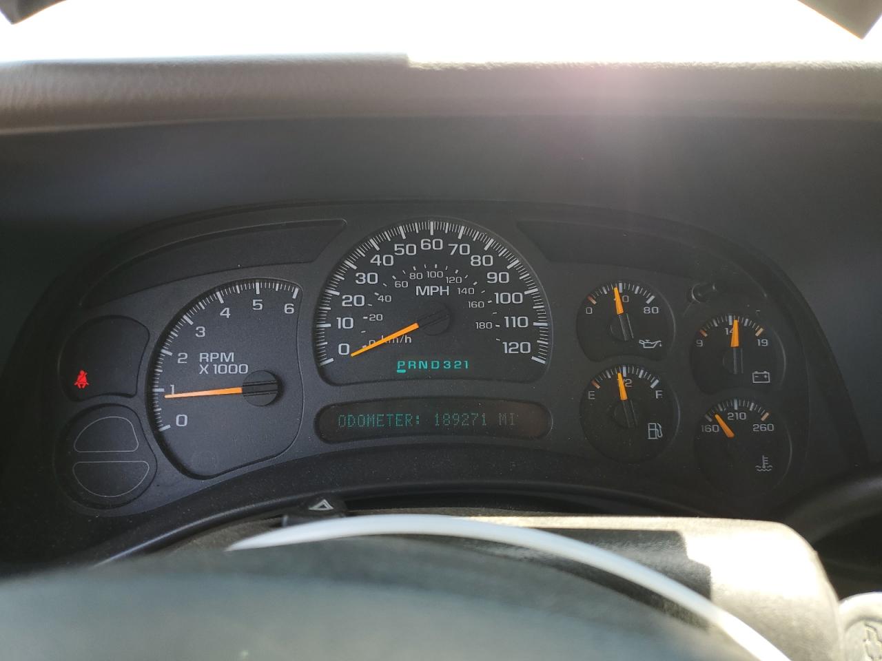 2004 Chevrolet Tahoe C1500 VIN: 1GNEC13T14R306061 Lot: 64892225