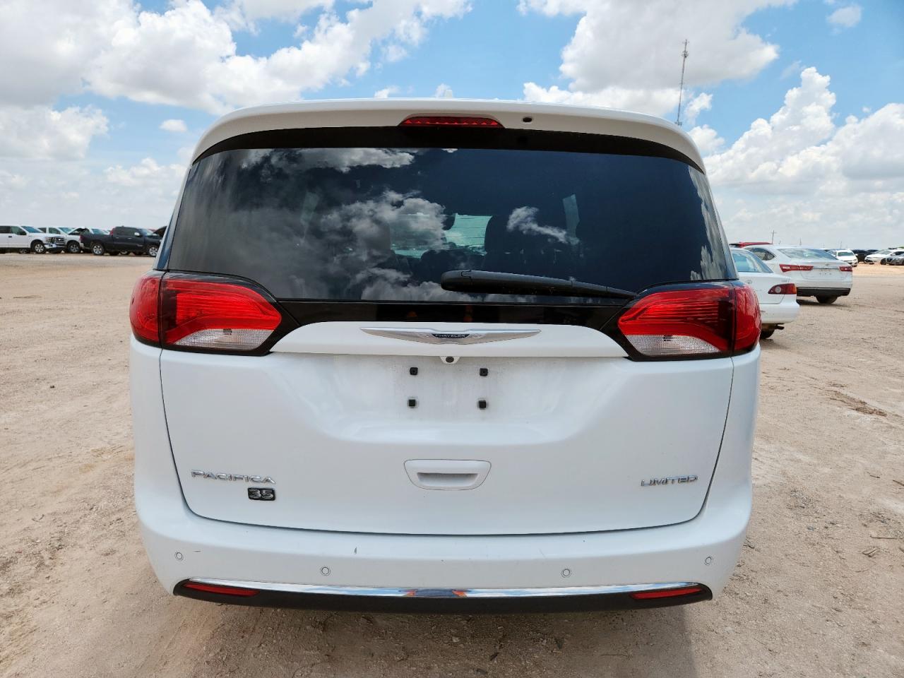 2020 Chrysler Pacifica Limited VIN: 2C4RC1GG7LR137454 Lot: 63414615