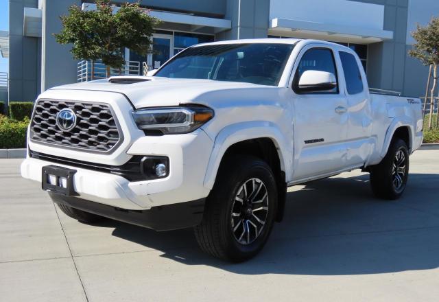  TOYOTA TACOMA 2022 Biały