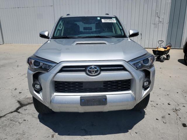  TOYOTA 4RUNNER 2024 Srebrny