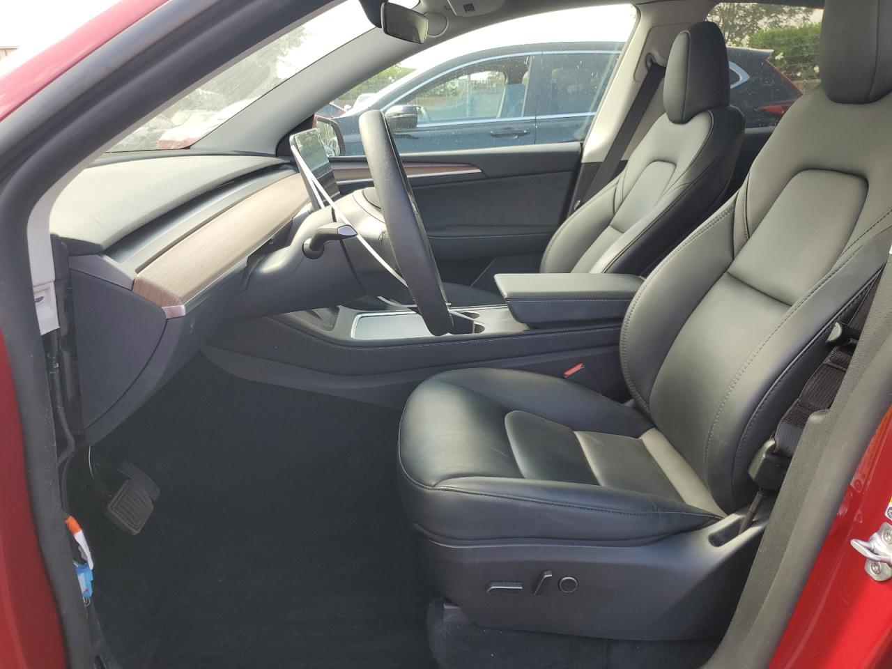 2023 Tesla Model Y VIN: 7SAYGDEE1PF813520 Lot: 65203355