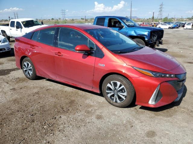  TOYOTA PRIUS 2017 Красный