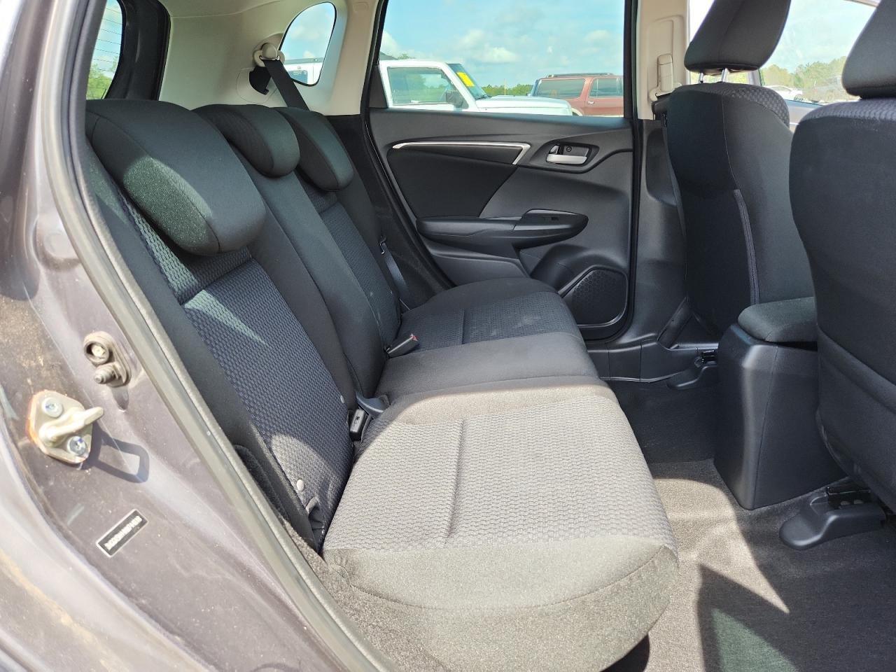 2019 Honda Fit Lx VIN: 3HGGK5H44KM744618 Lot: 64378165