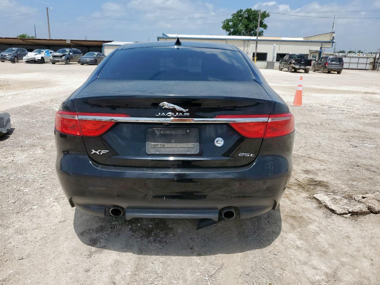 sajbr4fxxjcy69846 SAJBR4FXXJCY69846 2018 Jaguar Xf