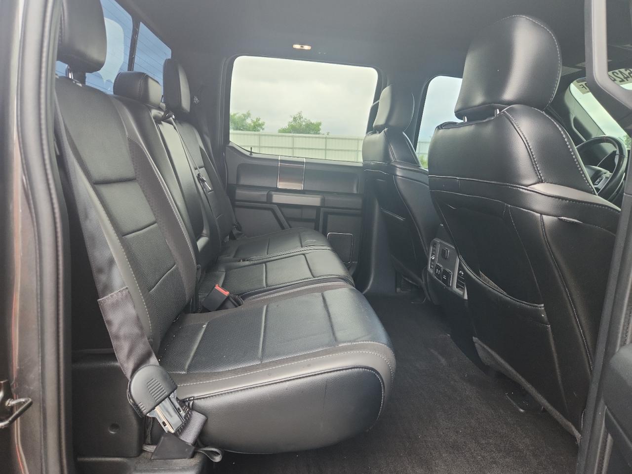 2019 Ford F150 Raptor VIN: 1FTFW1RG9KFC8084 Lot: 64244275