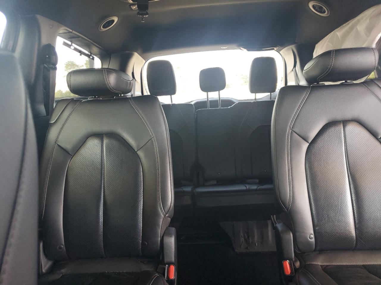 2019 Chrysler Pacifica Touring L Plus VIN: 2C4RC1EG5KR540155 Lot: 64173655