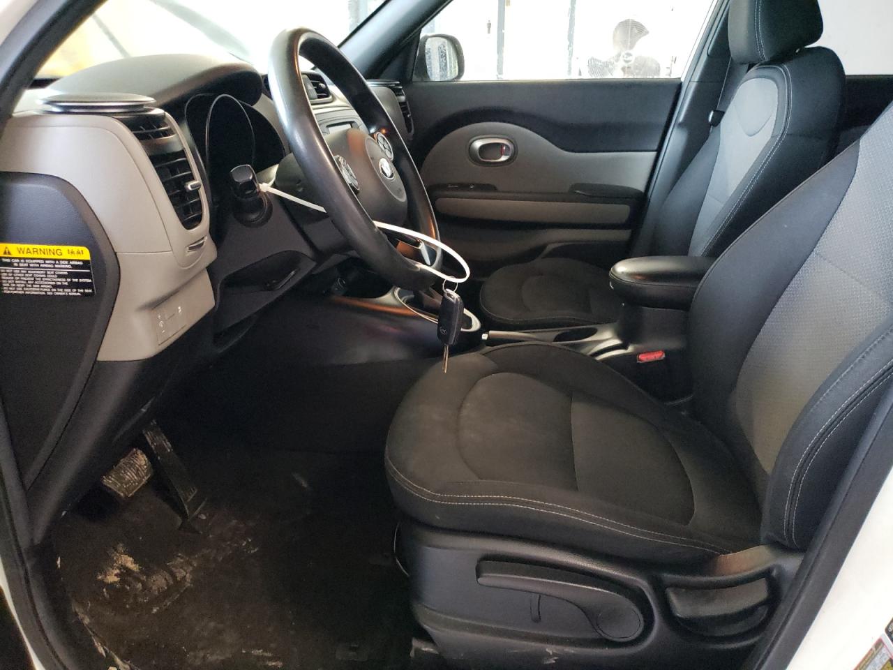 2017 Kia Soul + VIN: KNDJP3A57H7425696 Lot: 67273865