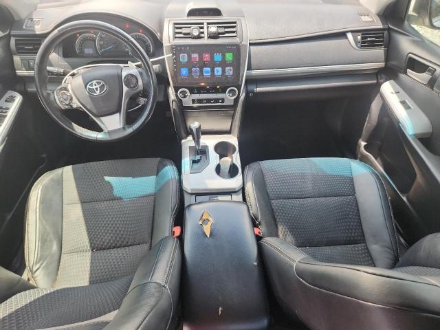  TOYOTA CAMRY 2014 Srebrny