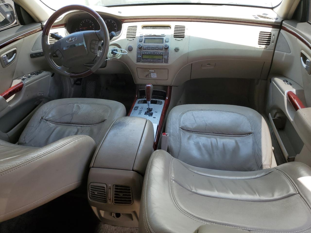 2007 Hyundai Azera Se VIN: KMHFC46F07A232053 Lot: 63674535