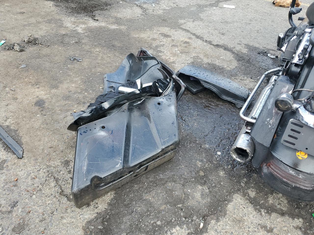 2013 Harley-Davidson Flhx Street Glide VIN: 1HD1KBM15DB642994 Lot: 62691295