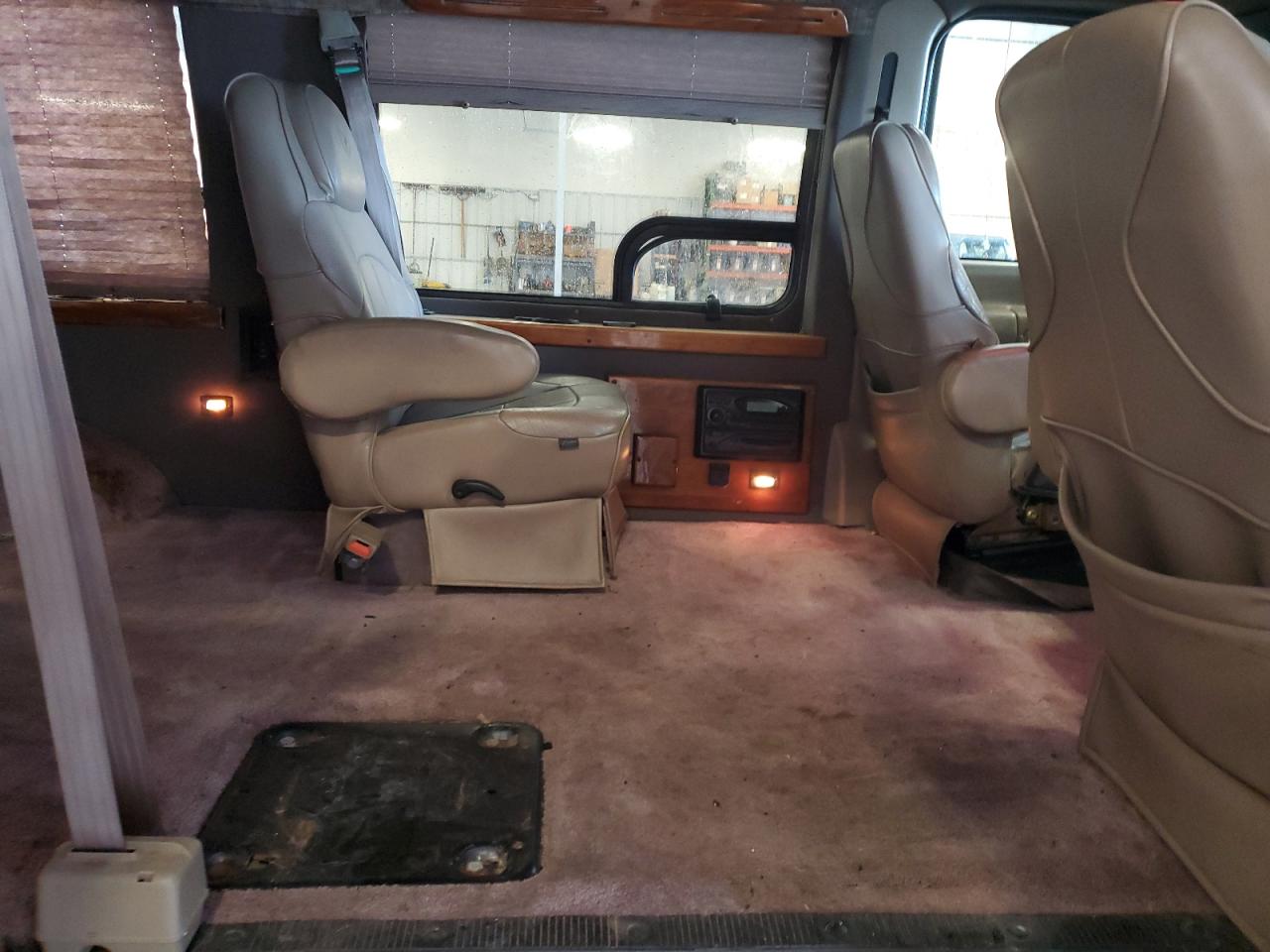 2001 Ford Econoline E150 Van VIN: 1FDRE14L71HA69804 Lot: 64798505