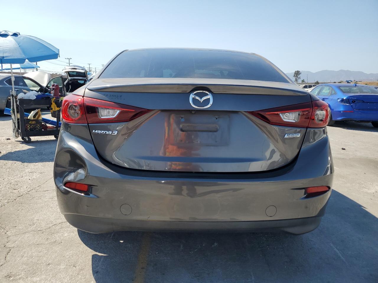 2018 Mazda 3 Touring VIN: 3MZBN1V33JM184431 Lot: 65204745
