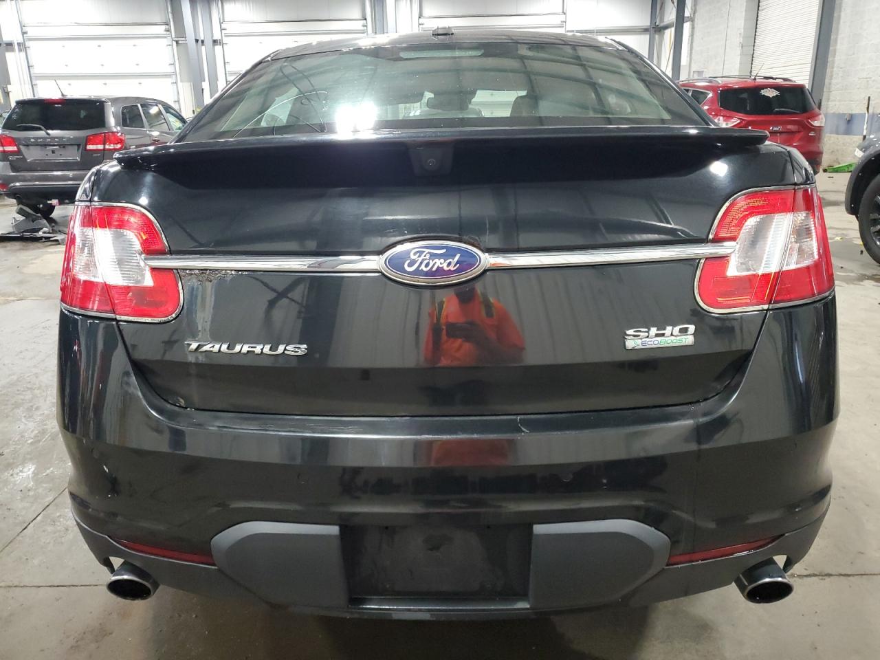 2011 Ford Taurus Sho VIN: 1FAHP2KT9BG102768 Lot: 64282555