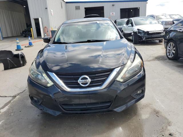  NISSAN ALTIMA 2017 Czarny