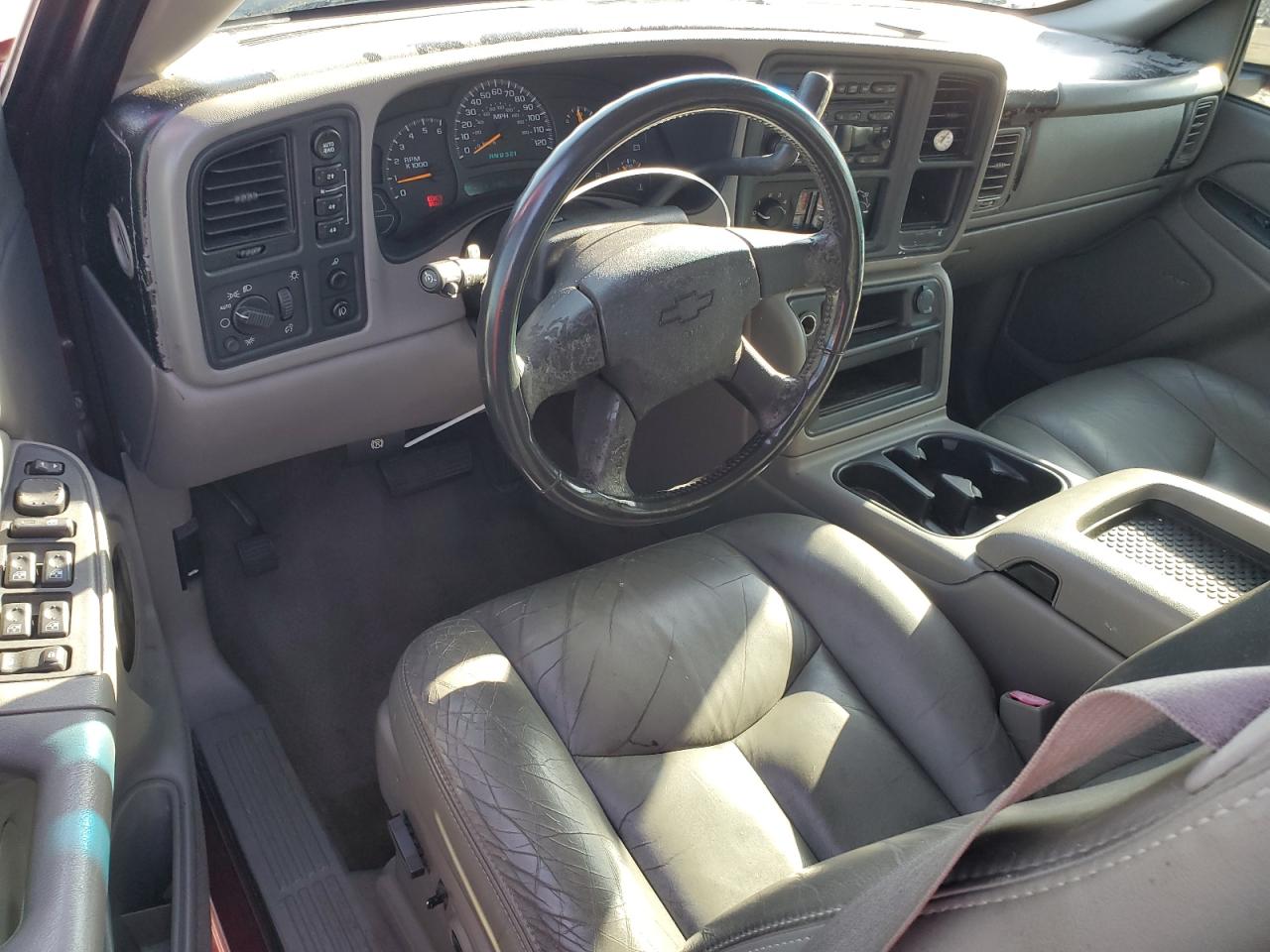 2005 Chevrolet Silverado K1500 VIN: 2GCEK13T851138828 Lot: 64687965