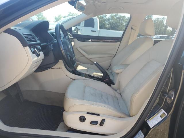  VOLKSWAGEN PASSAT 2014 Black