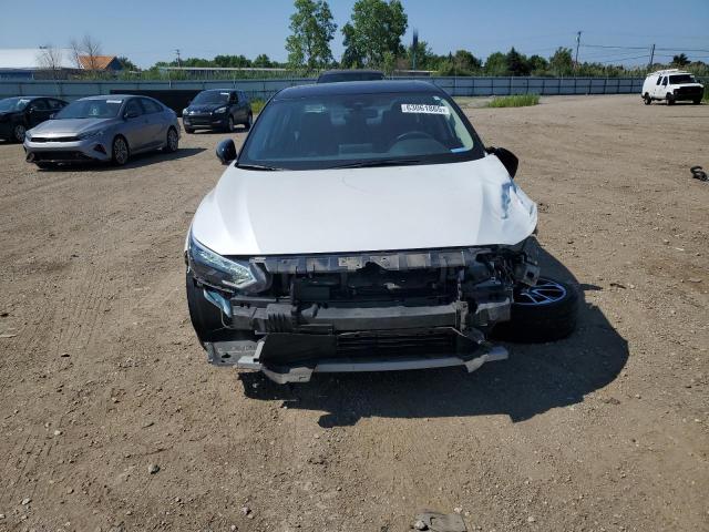  NISSAN SENTRA 2024 Белы