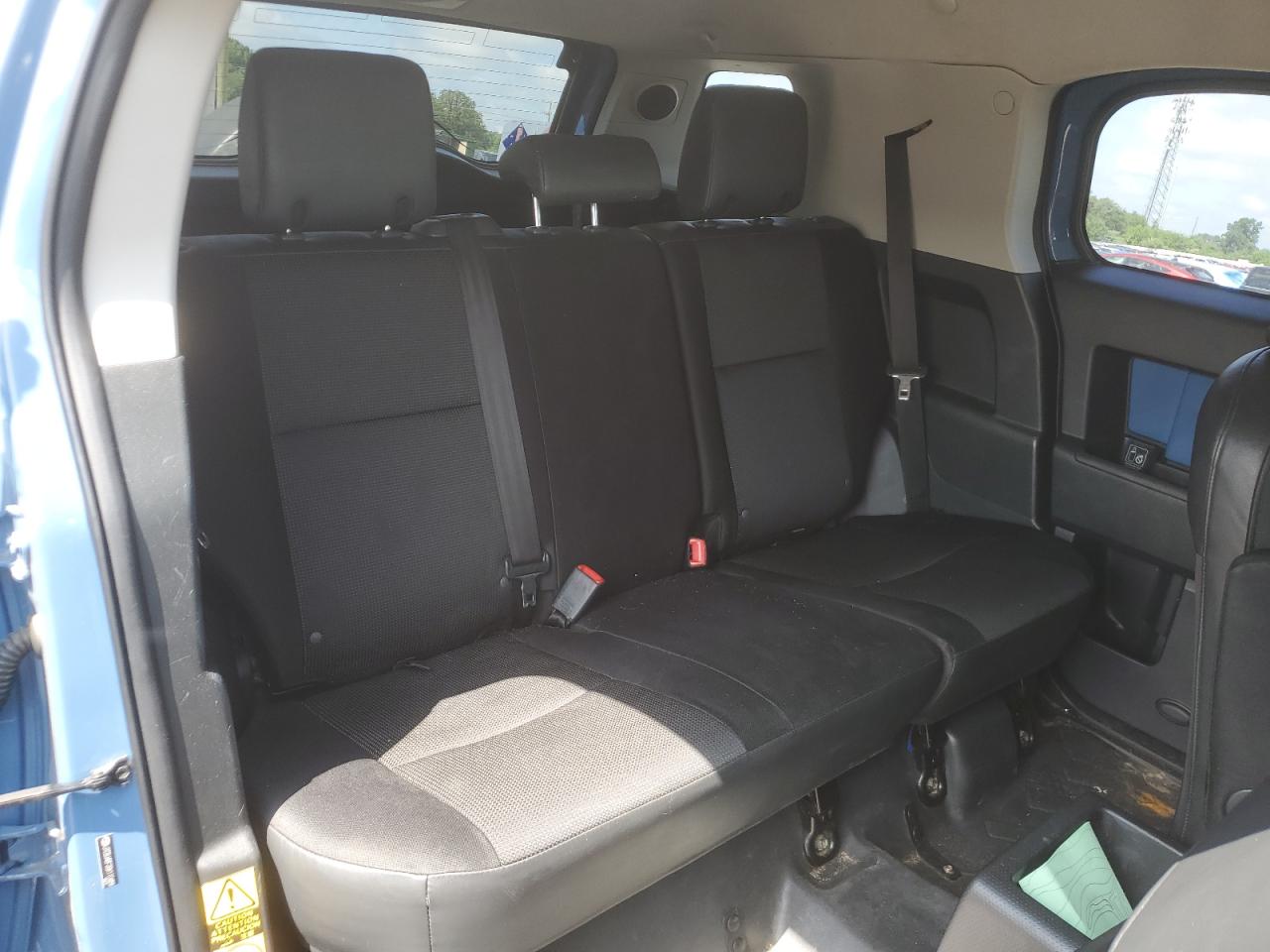 2011 Toyota Fj Cruiser VIN: JTEBU4BF2BK110489 Lot: 64169235