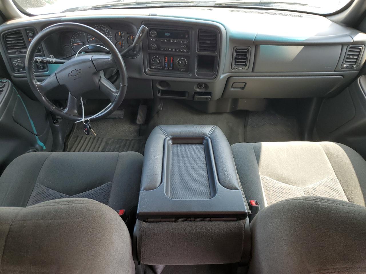 2004 Chevrolet Silverado K1500 VIN: 2GCEK13T041311966 Lot: 64859535