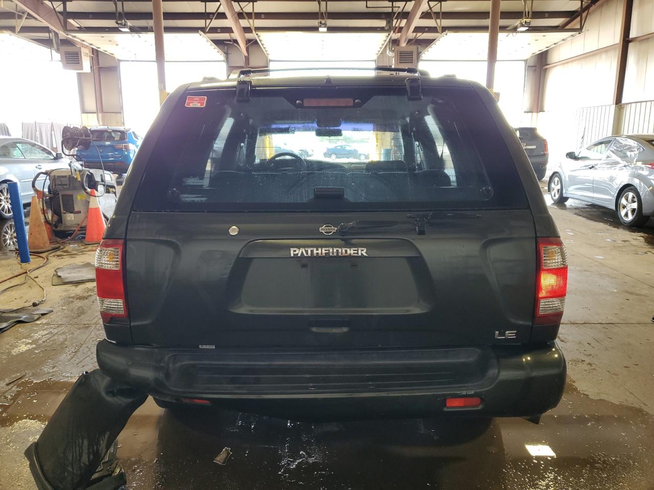 2000 Nissan Pathfinder Le VIN: JN8AR07Y0YW396367 Lot: 63592365