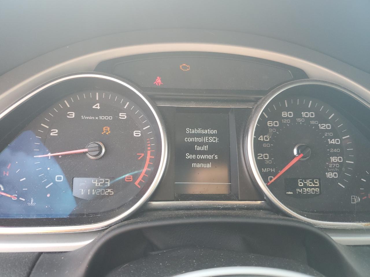 2014 Audi Q7 Premium Plus VIN: WA1LGAFE1ED018020 Lot: 64580175