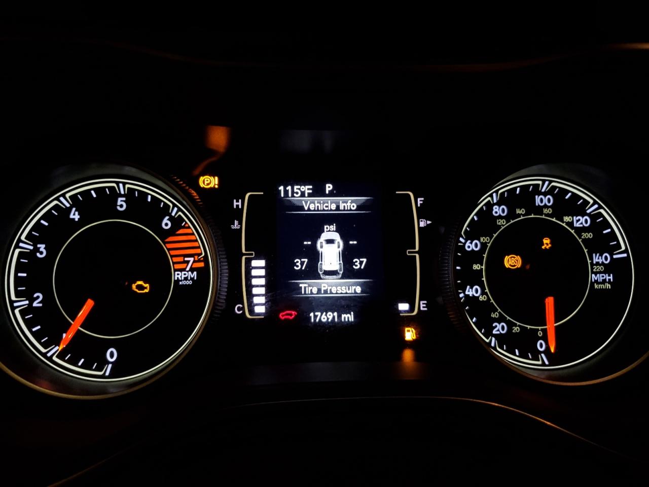 2019 Jeep Cherokee Latitude Plus VIN: 1C4PJMLB7KD159058 Lot: 64182045