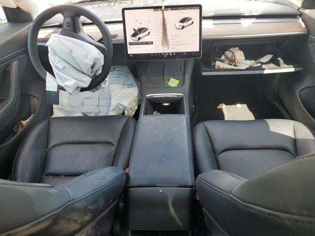  TESLA MODEL 3 2021 Biały